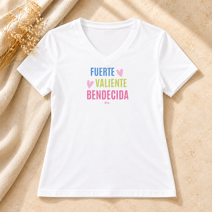 Fuerte, valiente y bendecida Camiseta