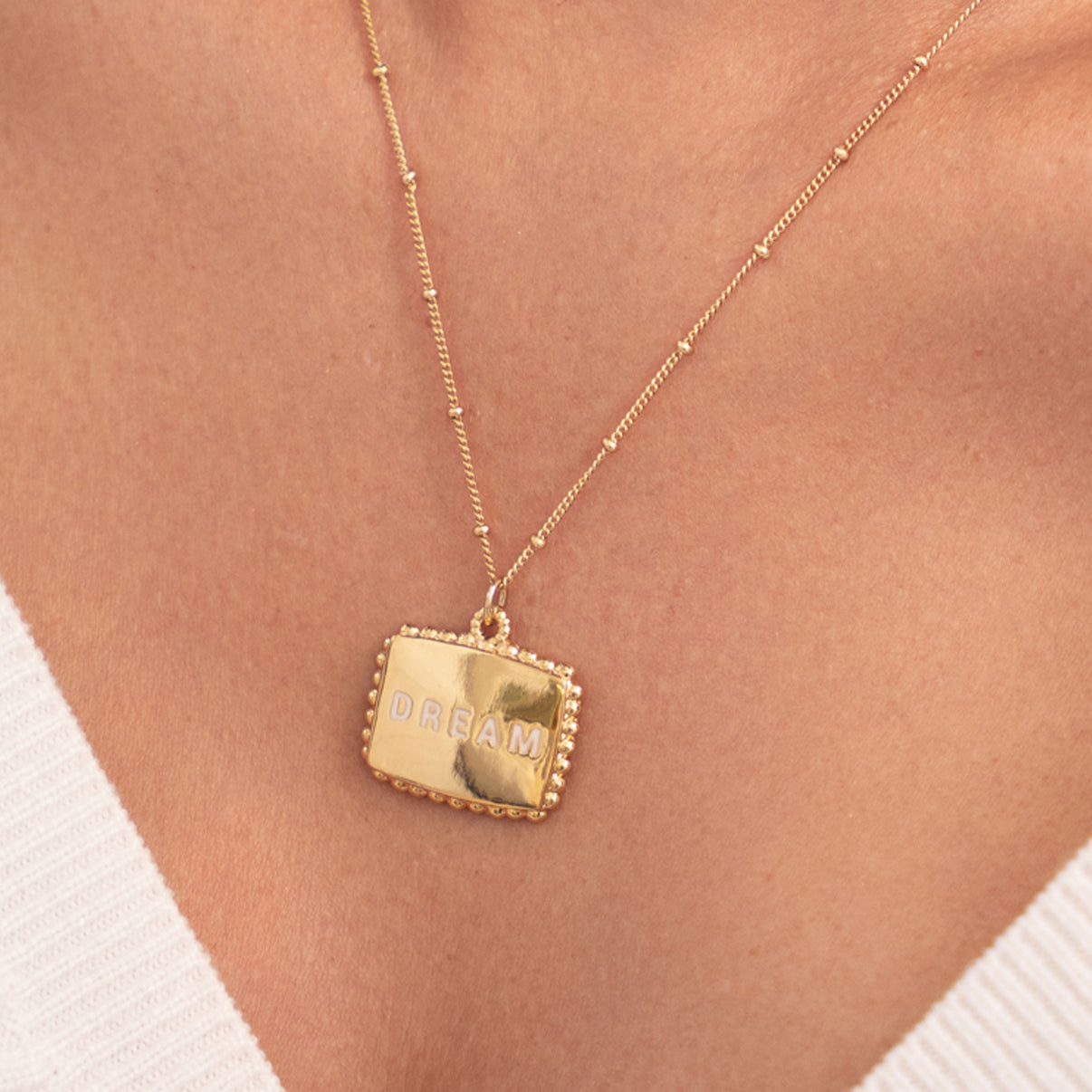 Collar DREAM Adamari López